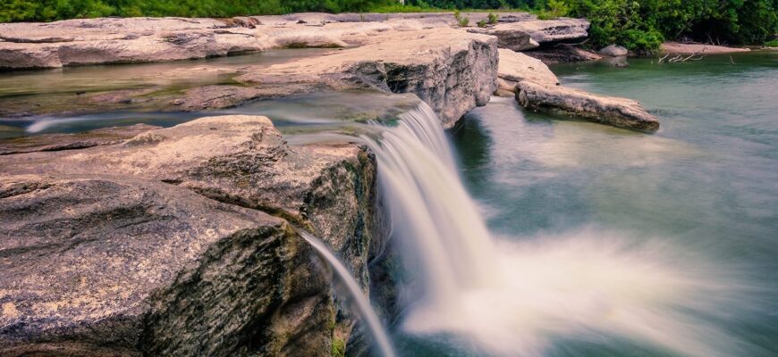 waterfall at Mckinney Falls State Park